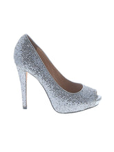 1 shoe size - 6