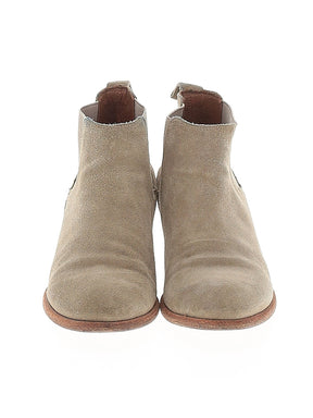 2 shoe size - 7 1/2