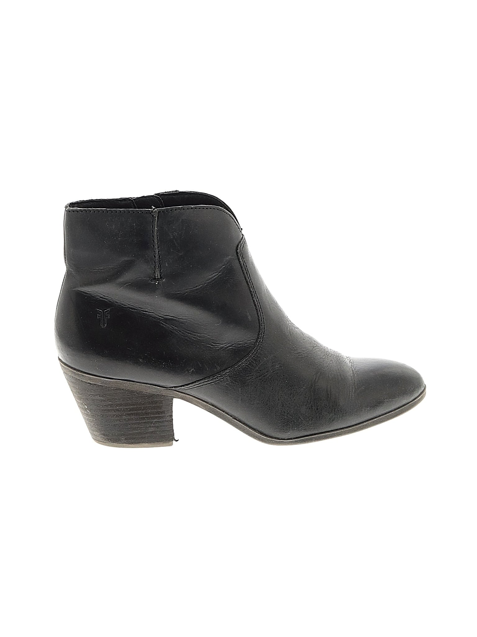 1 shoe size - 9