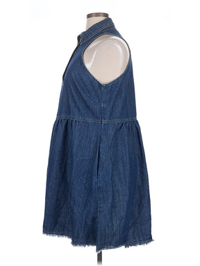 4 size - 14 W (XS) W