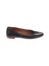 1 shoe size - 8