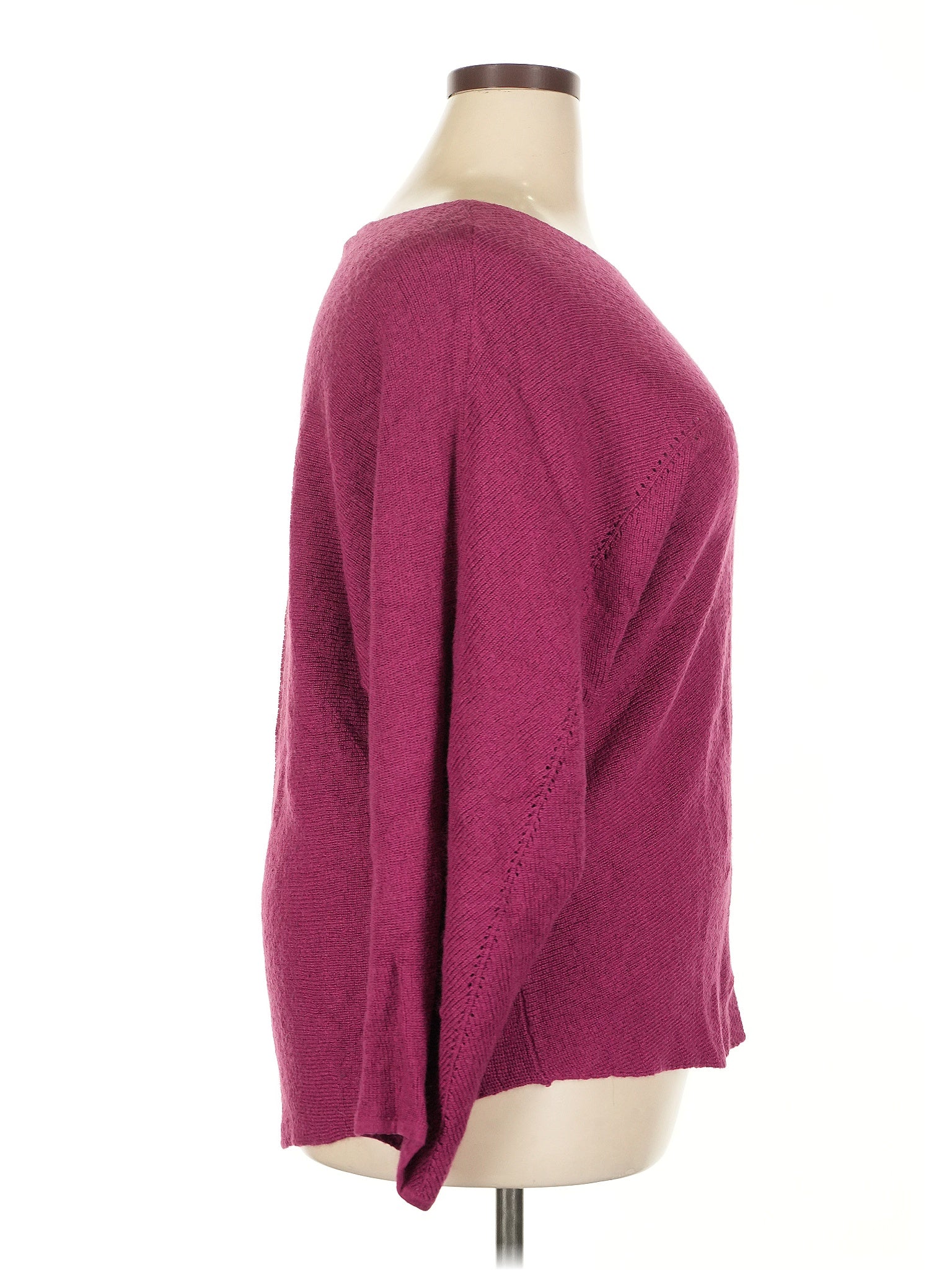 3 size - 22 W