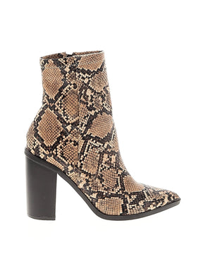 1 shoe size - 6 1/2