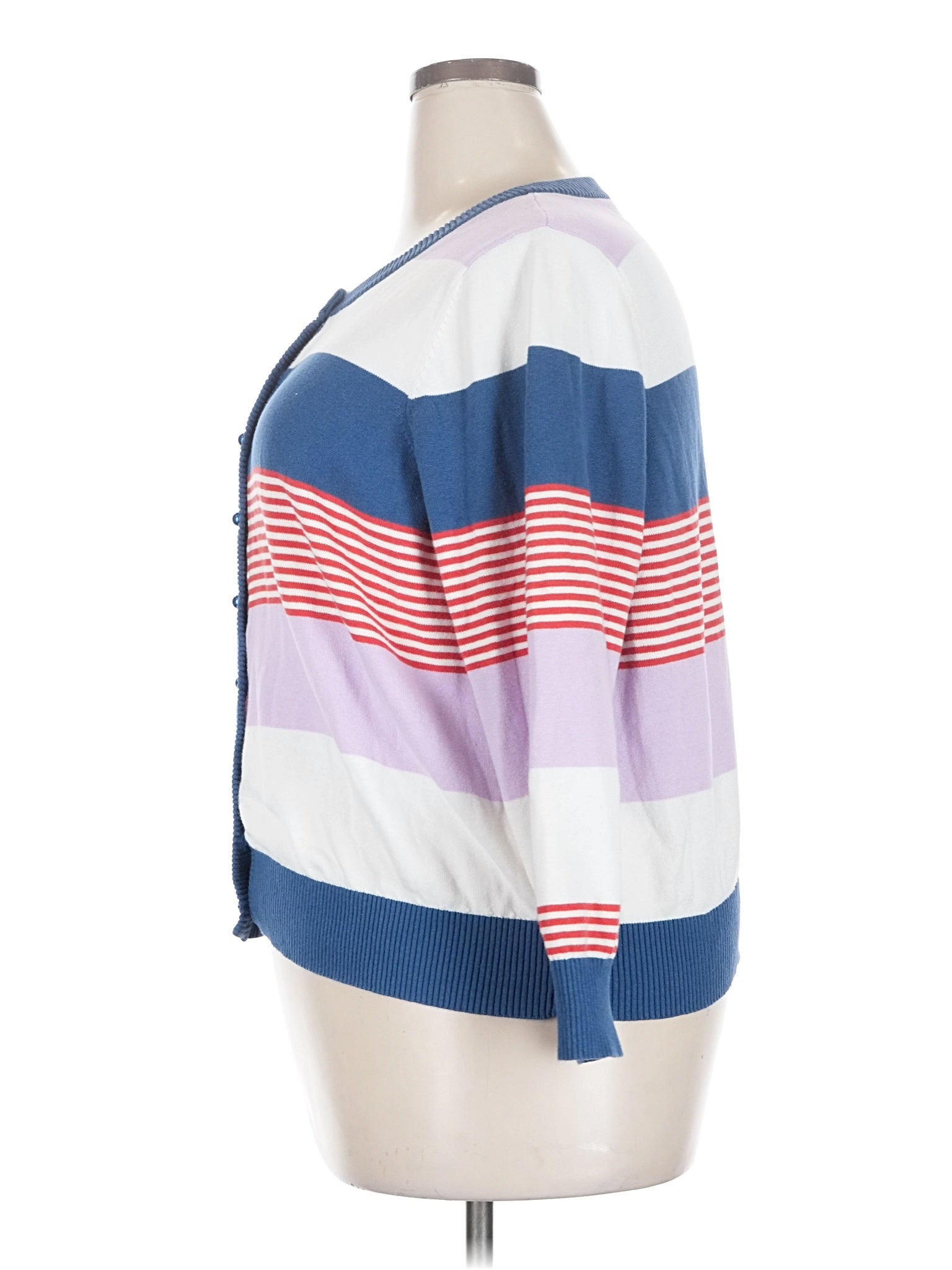 4 size - 22 W