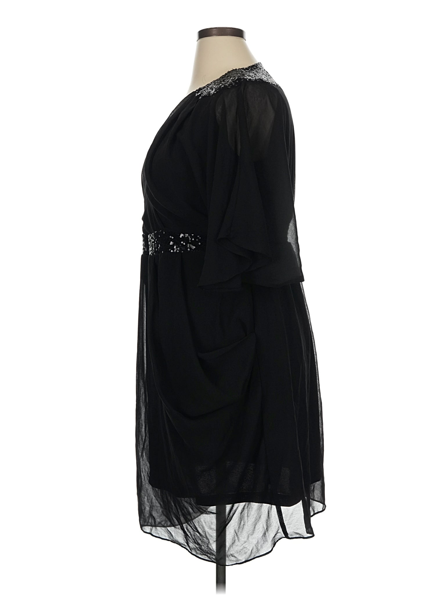 4 size - 14 W (XS) W