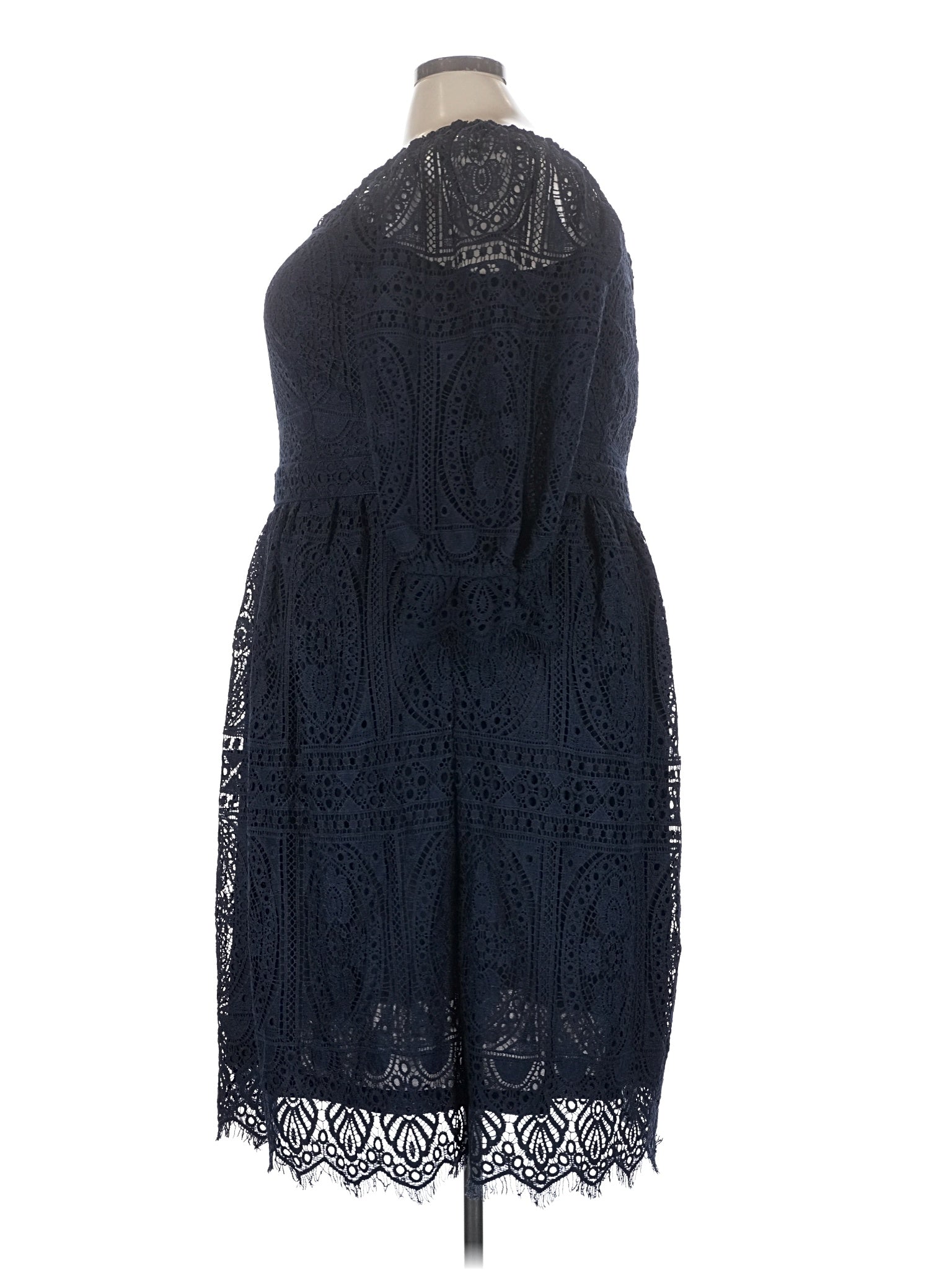 4 size - 22 W (XL) W