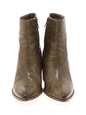 2 shoe size - 9