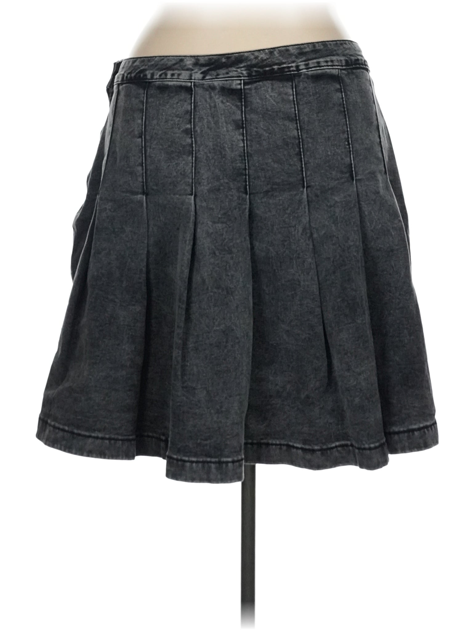 2 size - 16 W