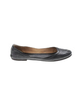 1 shoe size - 8 1/2