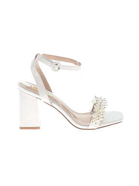 1 shoe size - 8
