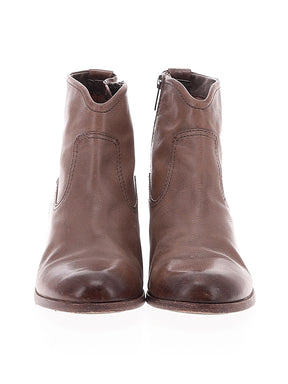 2 shoe size - 7 1/2