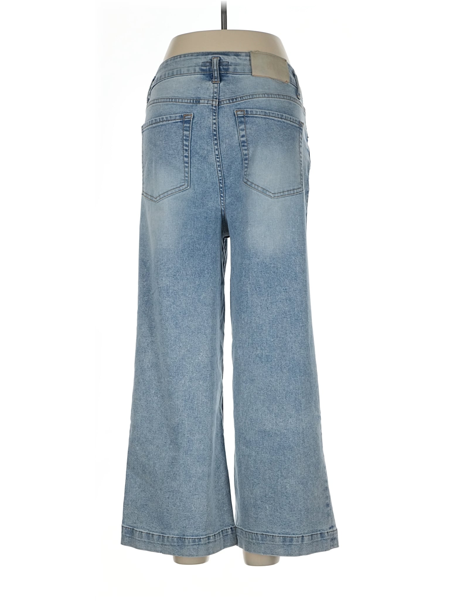 2 size - 30 (Estimated)