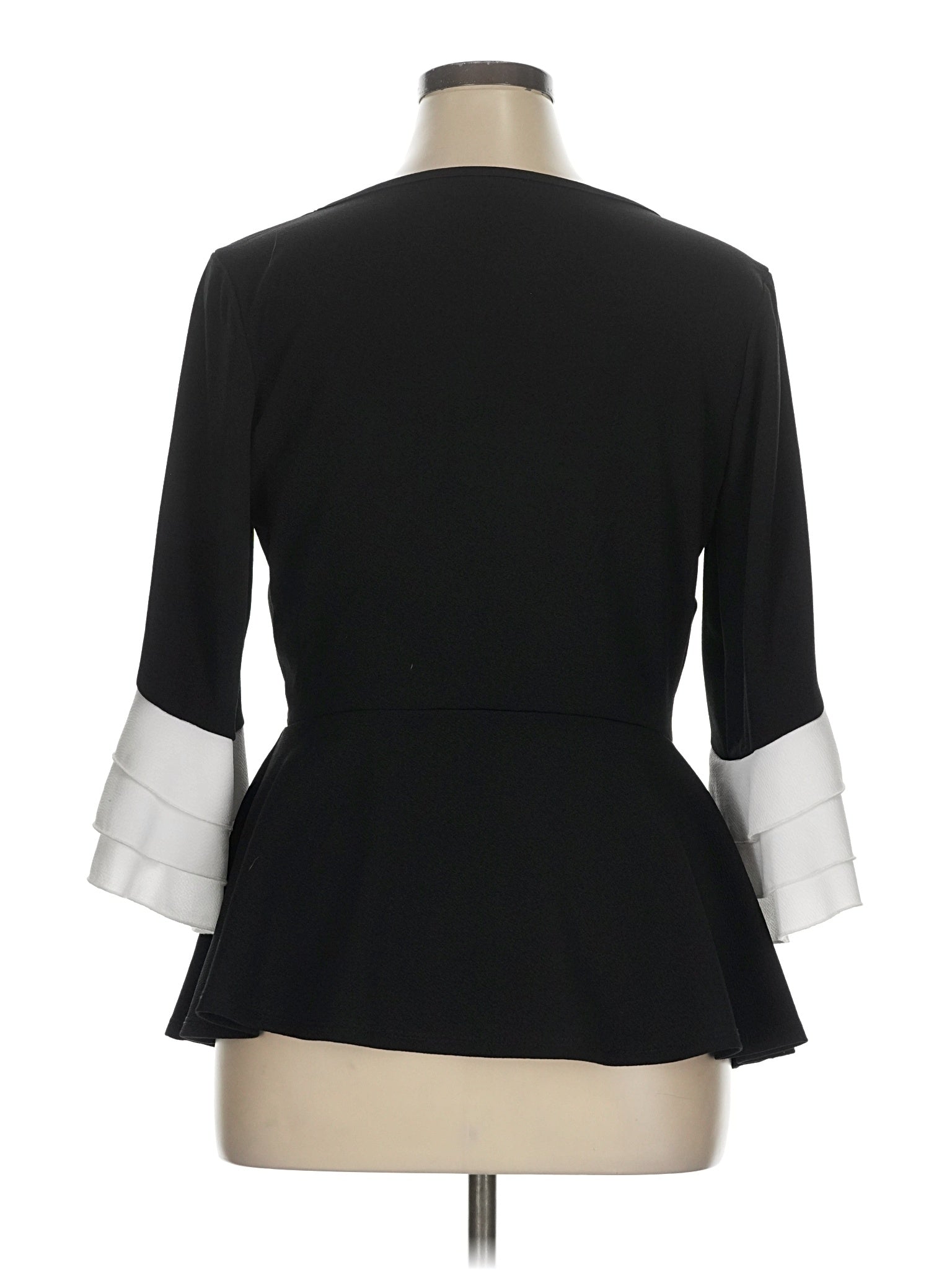 2 size - 14 - 16 W W