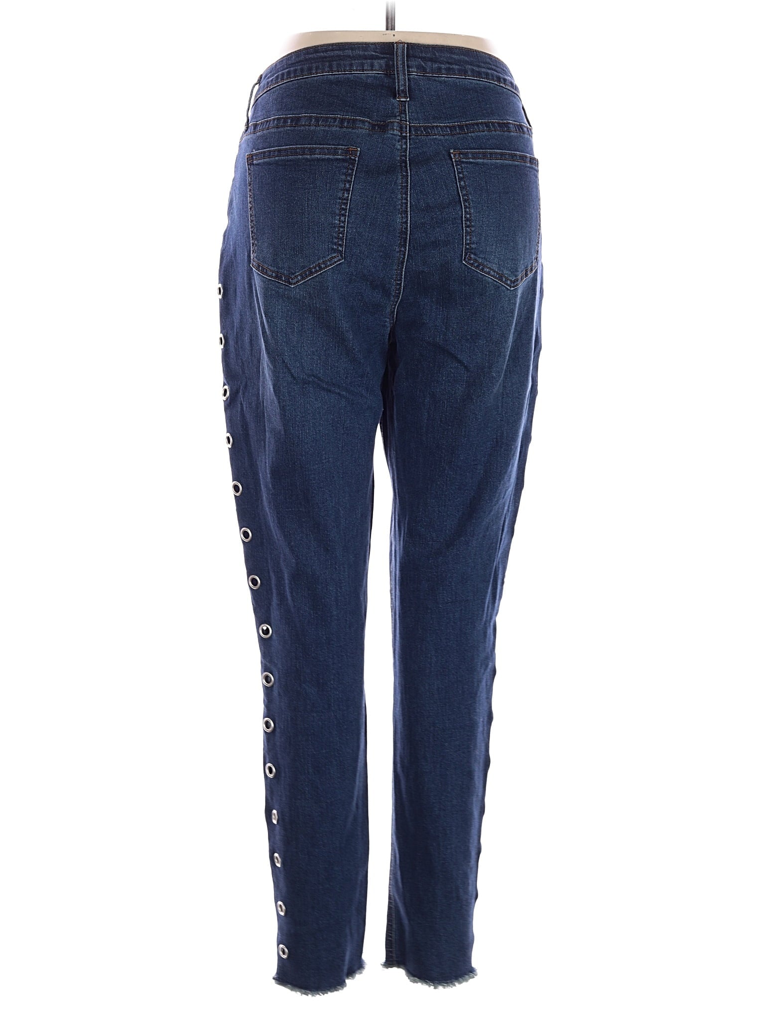 2 size - 14 W