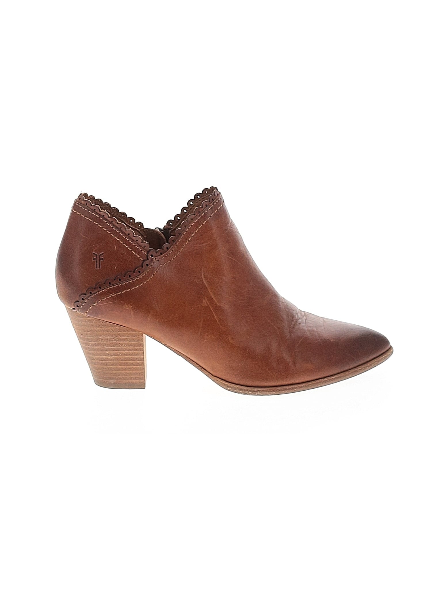 1 shoe size - 8