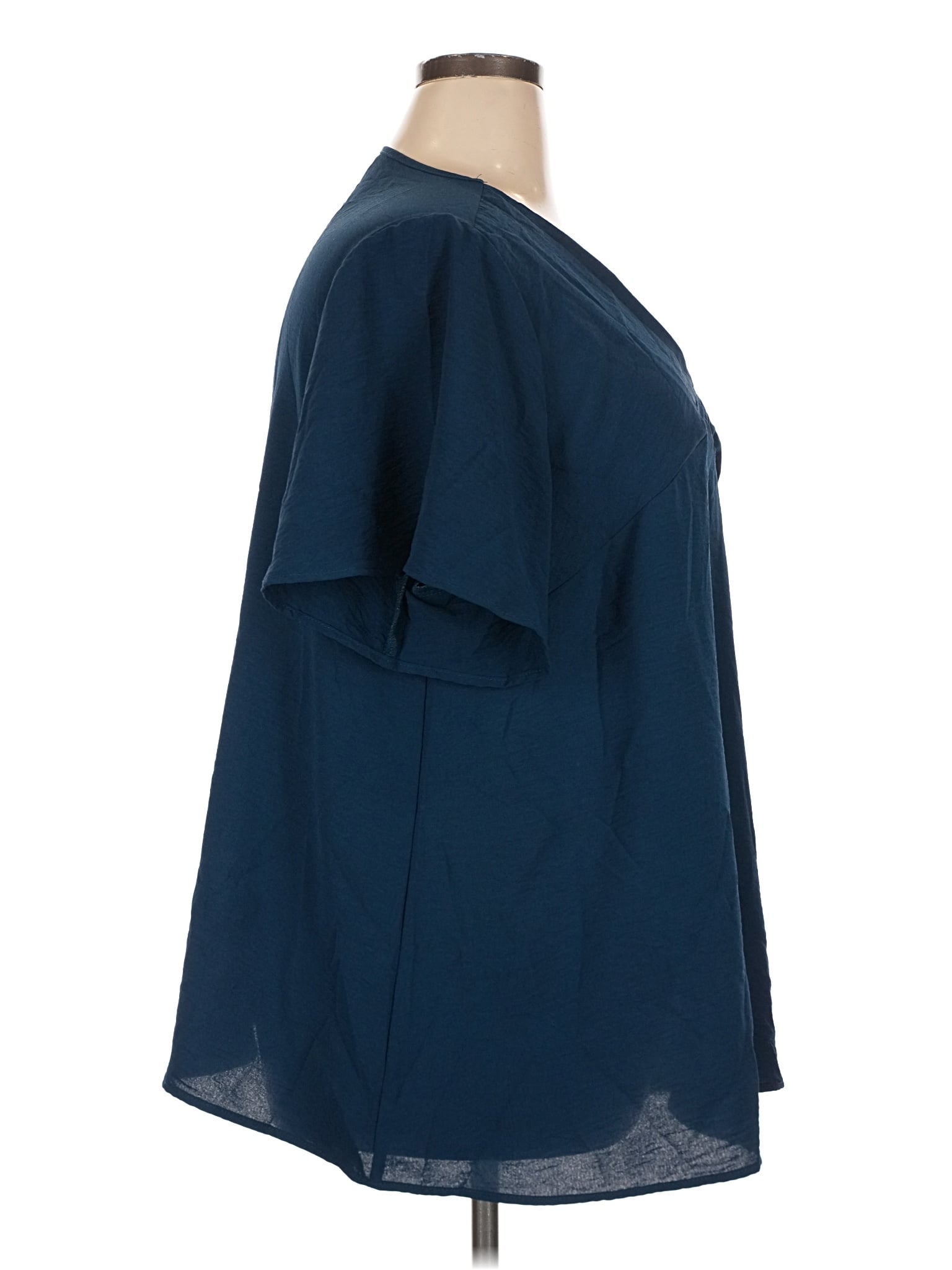 3 size - 22 W