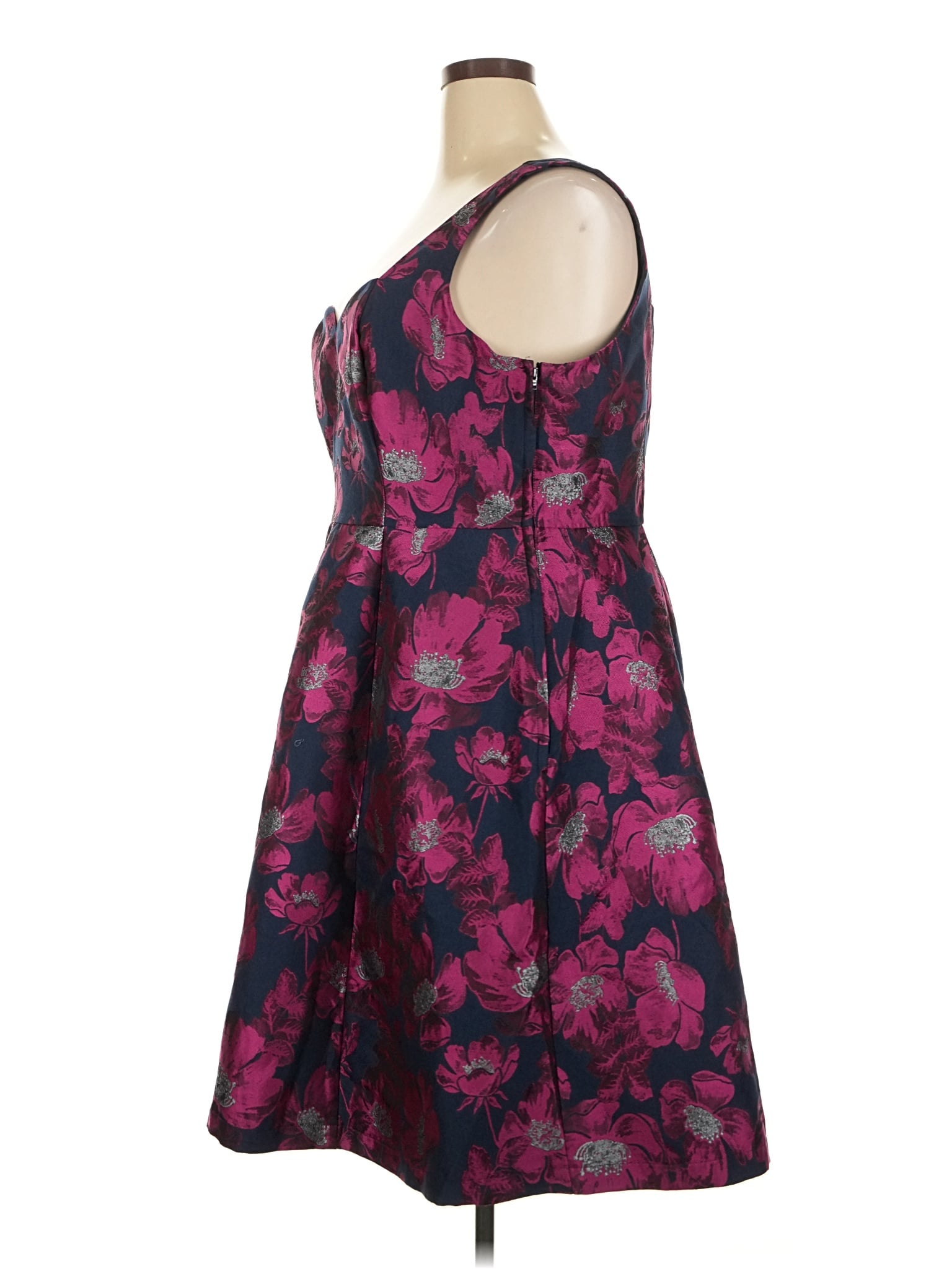 4 size - 2X W