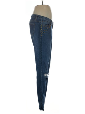 3 size - 12 W