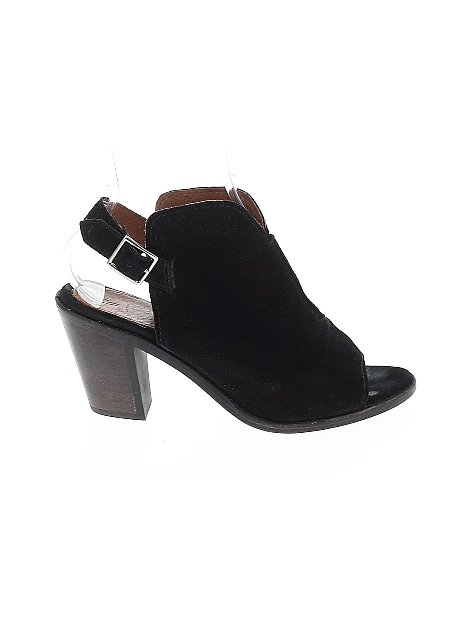 1 shoe size - 8 1/2
