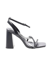 1 shoe size - 5