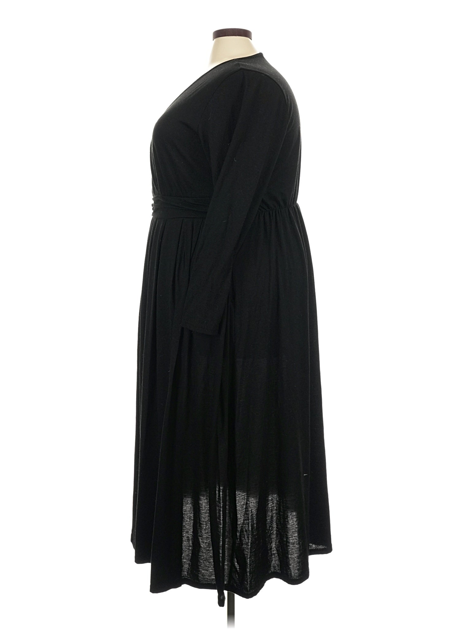 4 size - 22 W