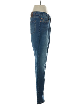 3 waist size - 27