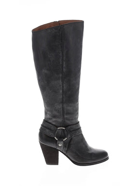 1 shoe size - 8 1/2