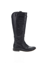 1 shoe size - 6 1/2