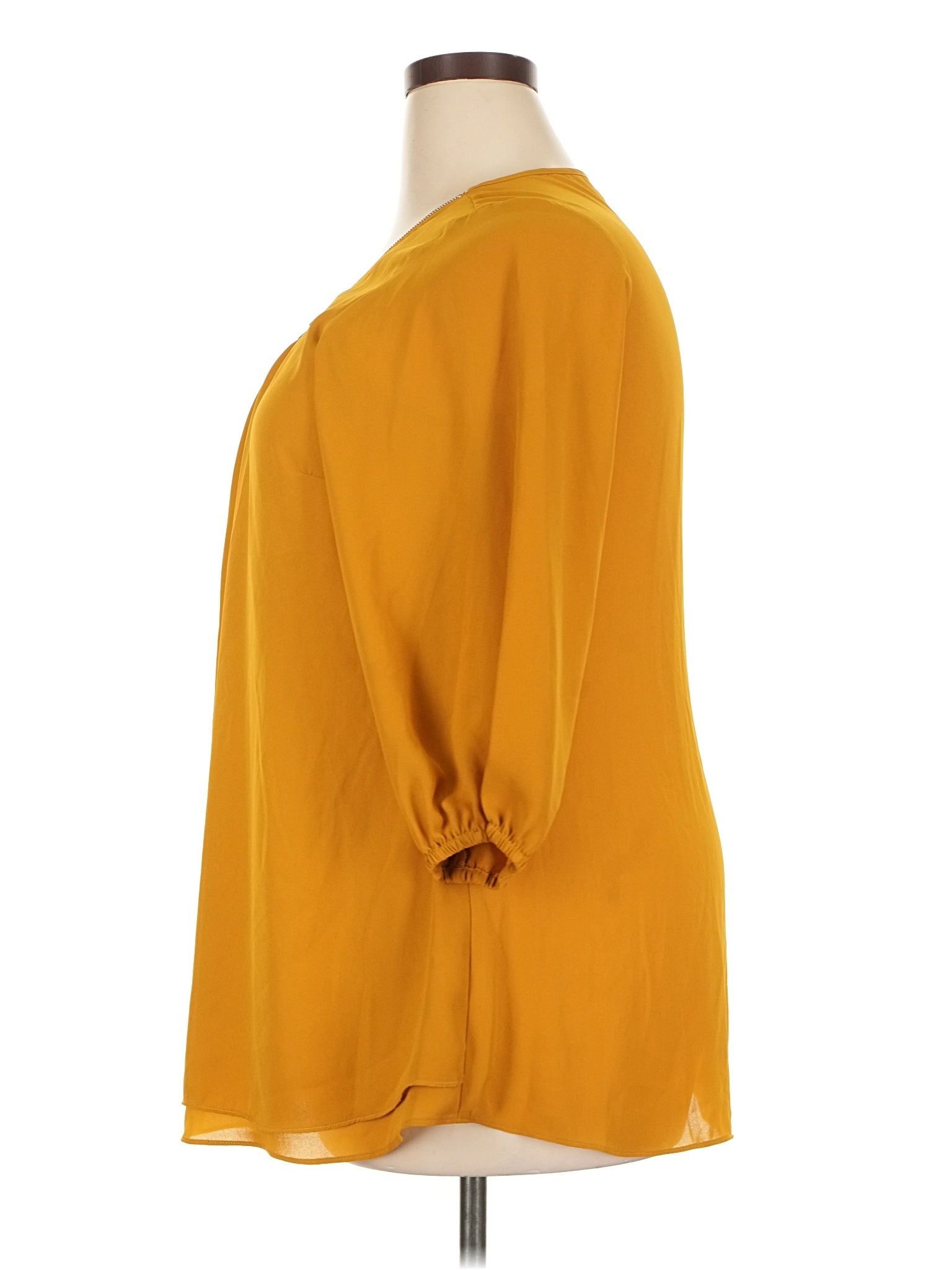 4 size - 18 W (M) W