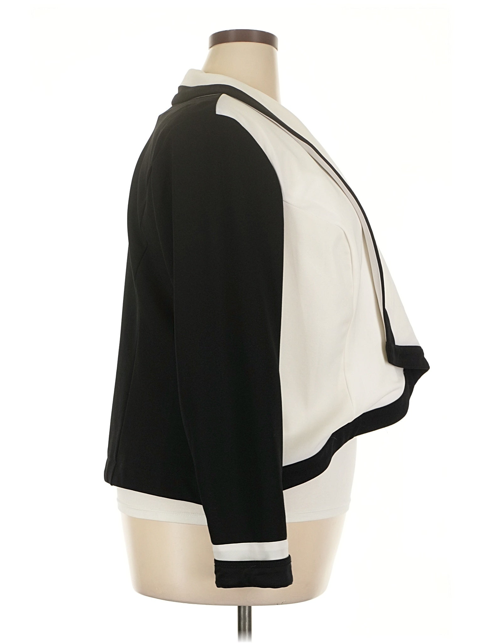 3 size - 3X W (3) W