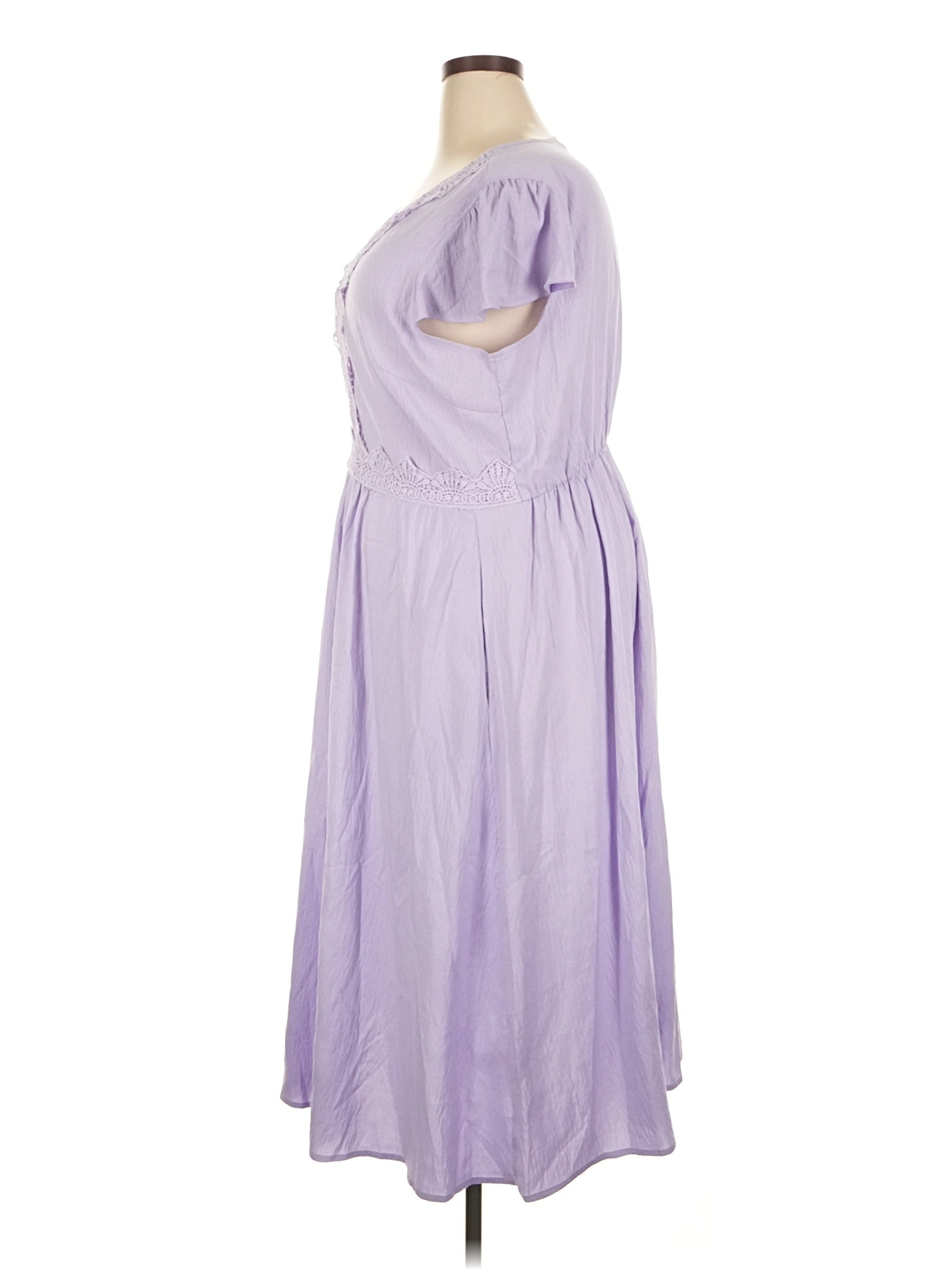 4 size - 18 W