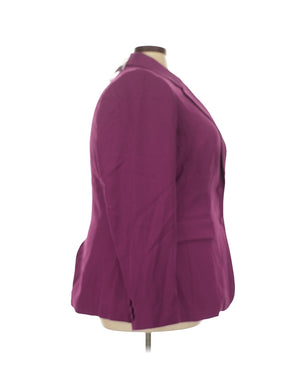 3 size - 22 W (XL) W