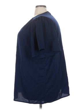 4 size - 22 W