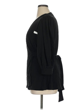 4 size - 14 W (XS) W