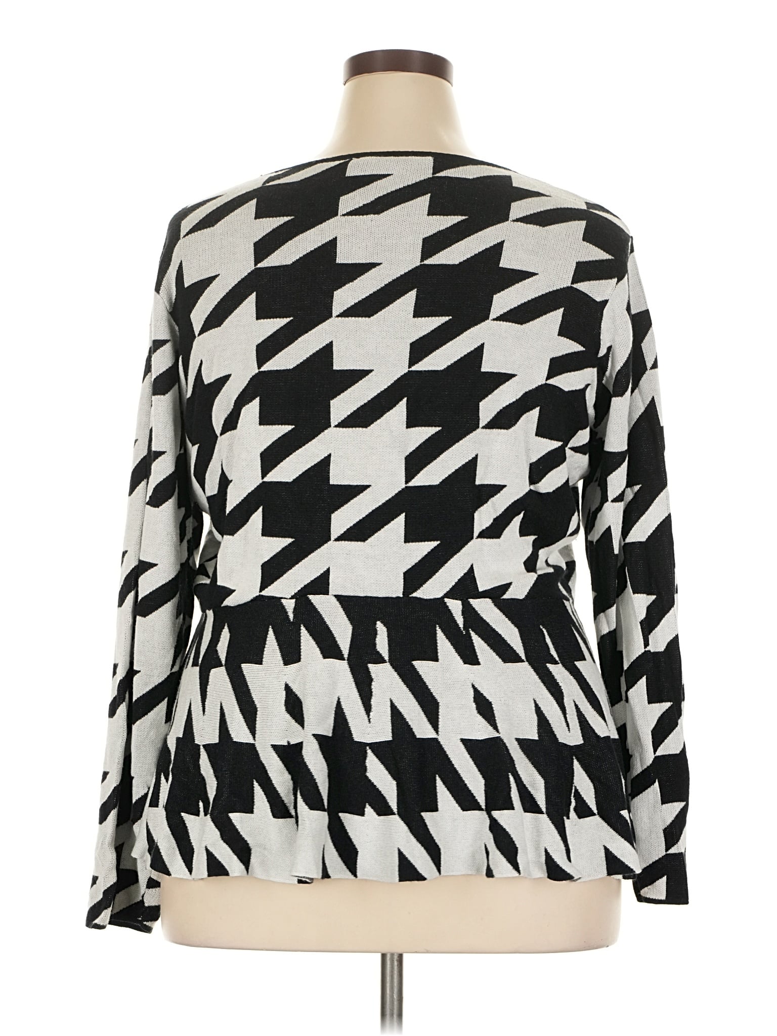 2 size - 22 W W