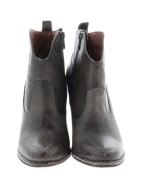 2 shoe size - 8 1/2