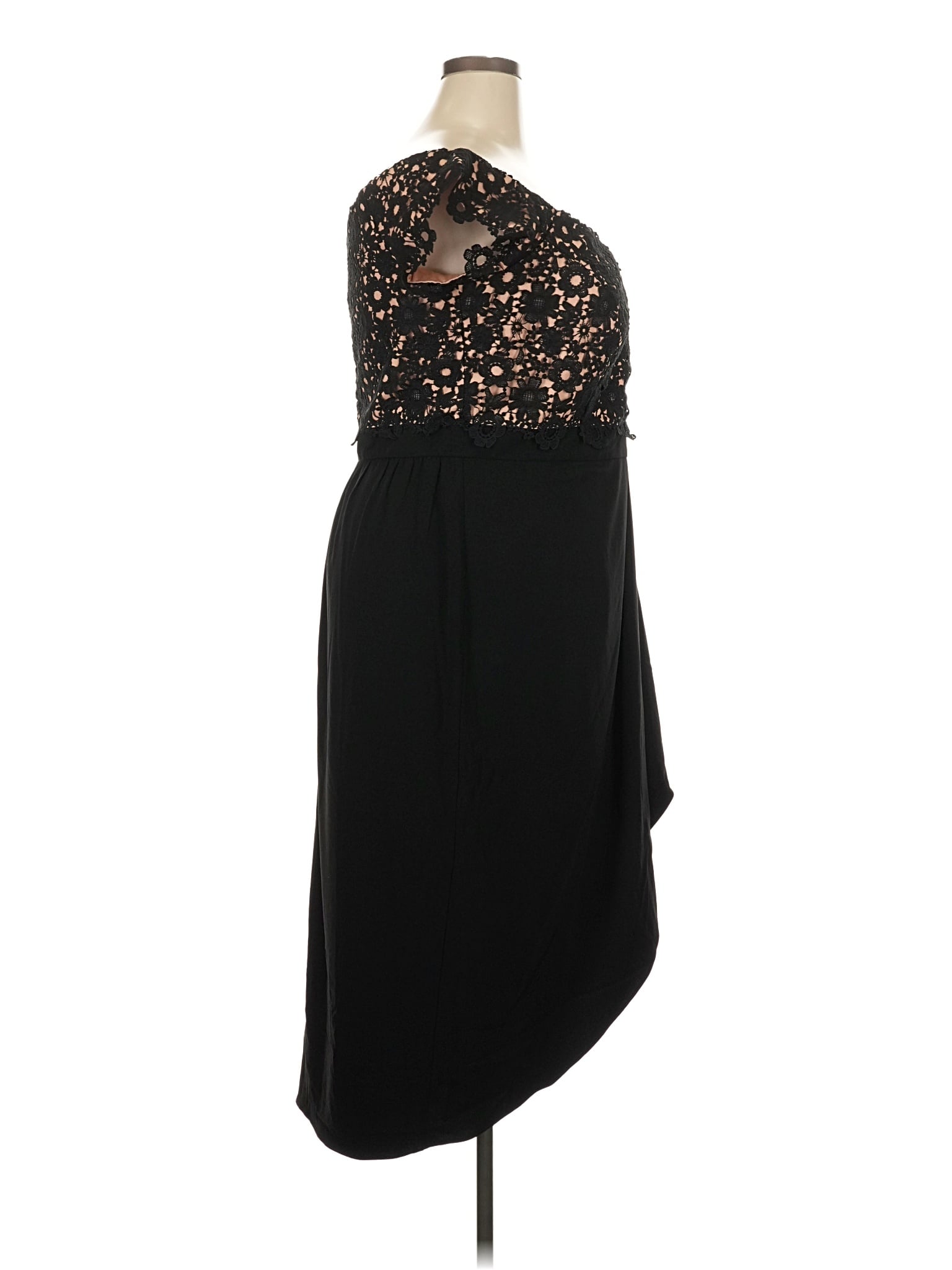3 size - 18 W (M) W