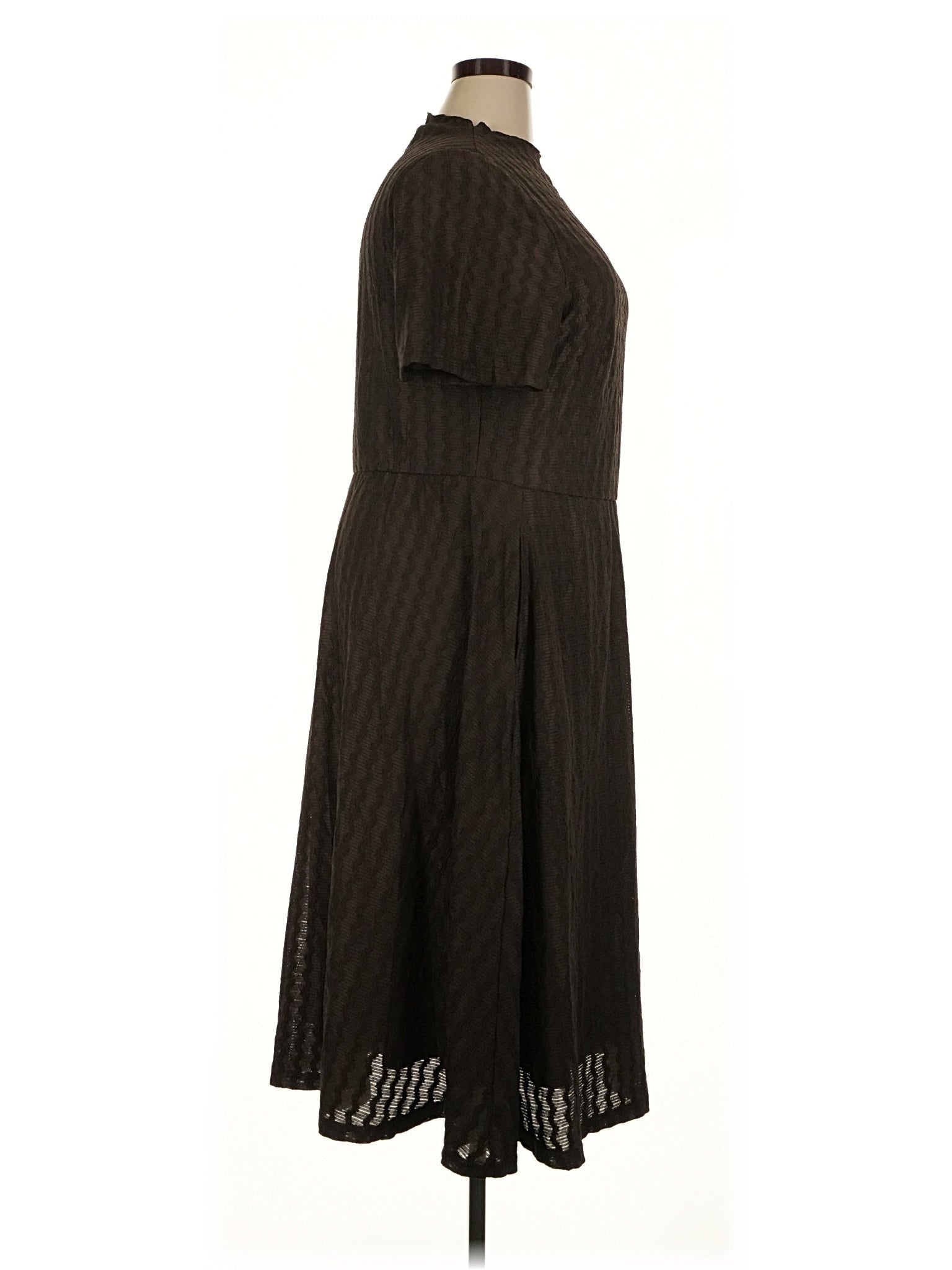 3 size - 22 W