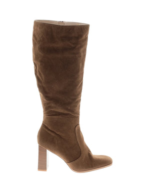 1 shoe size - 8 1/2