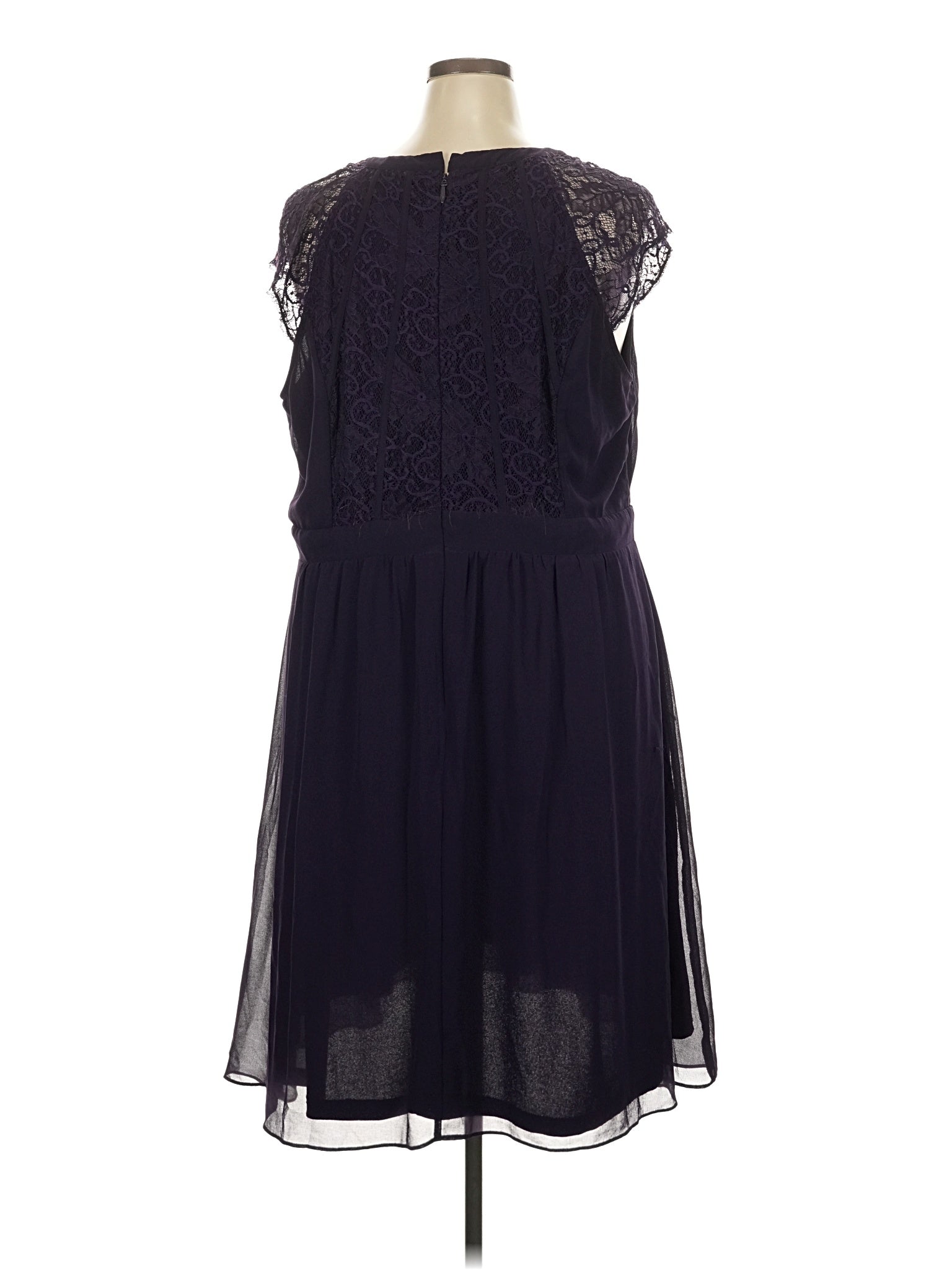 2 size - 24 W (XXL) W