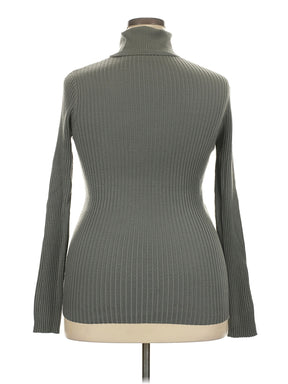 2 size - 18 W W