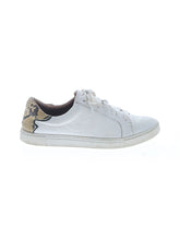 1 shoe size - 8