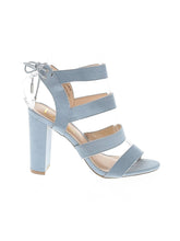 1 shoe size - 7