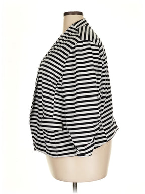 4 size - 24 W