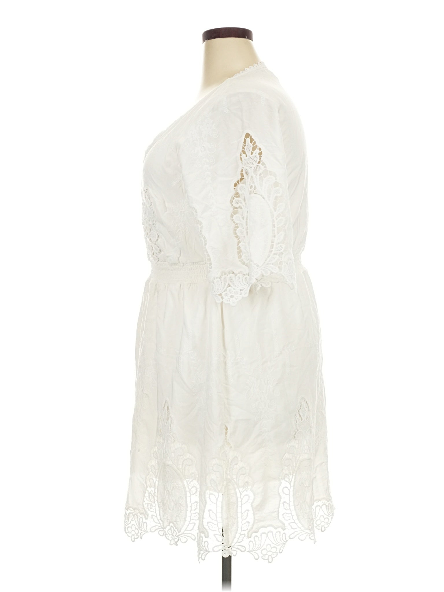 4 size - 18 W (M) W