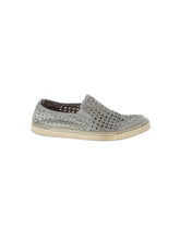1 shoe size - 7