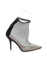 1 shoe size - 6