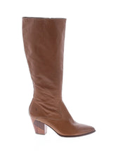 1 shoe size - 10