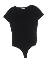 1 size - Lg(Estimated)