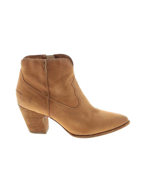 1 shoe size - 8 1/2